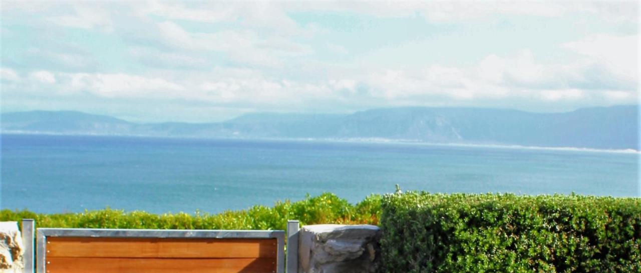 Kleinzee Oceanfront Guesthouse Gansbaai Exterior foto